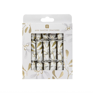 Christmas Saucer Crackers